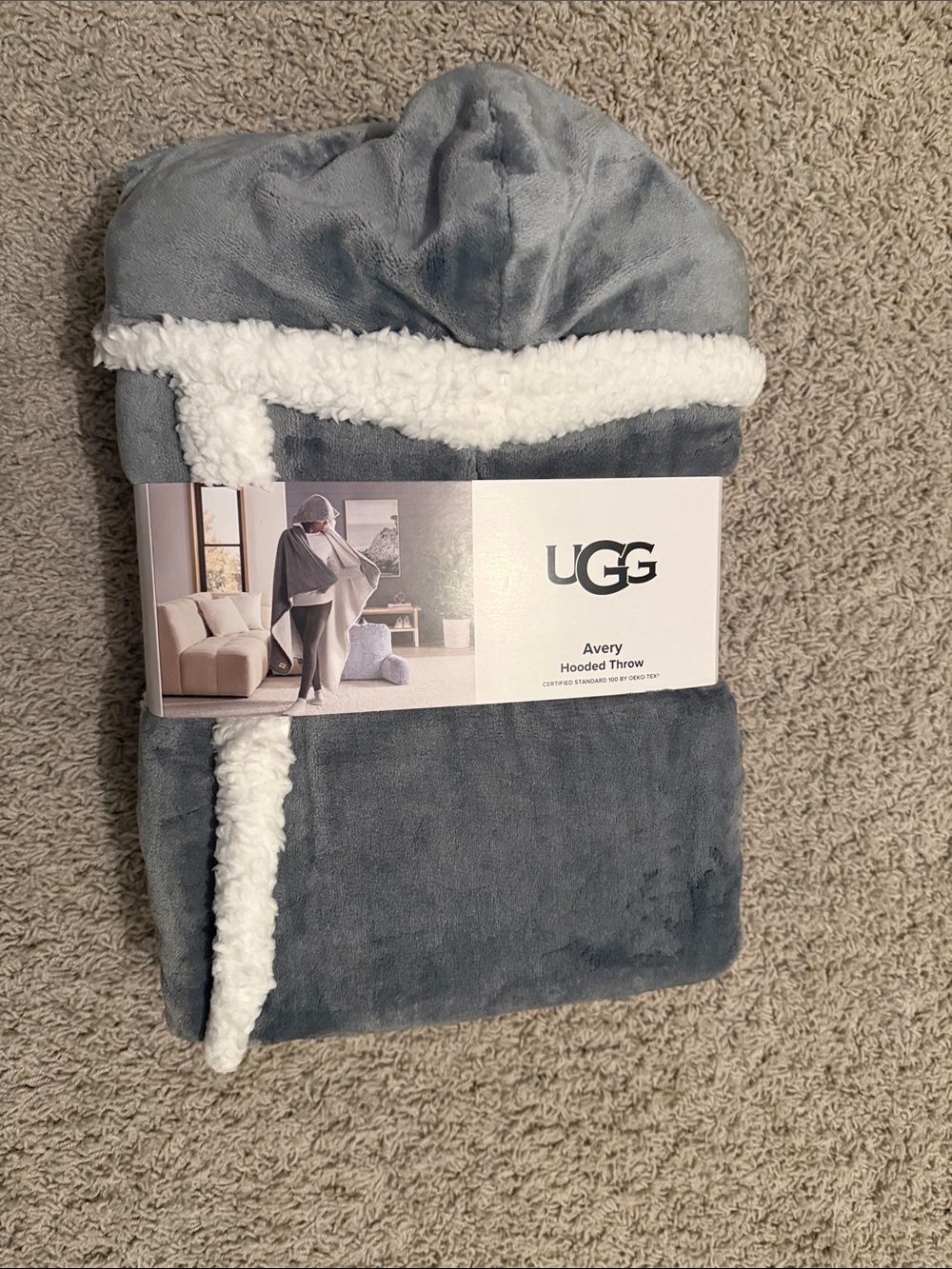 UGG Avery Hooded Throw - Gray with White Sherpa
